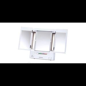 Make up mirror